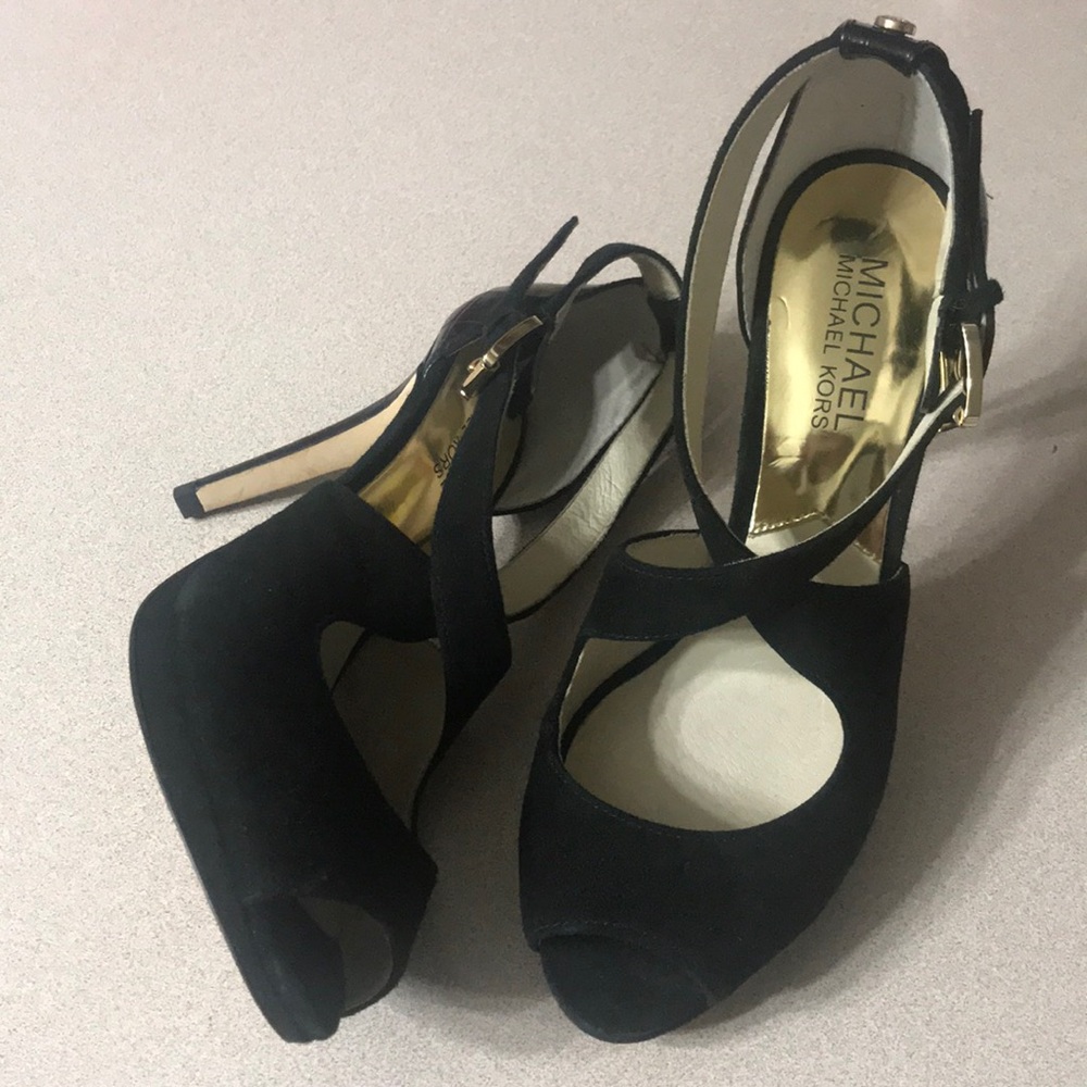 Michael Kors criss cross style